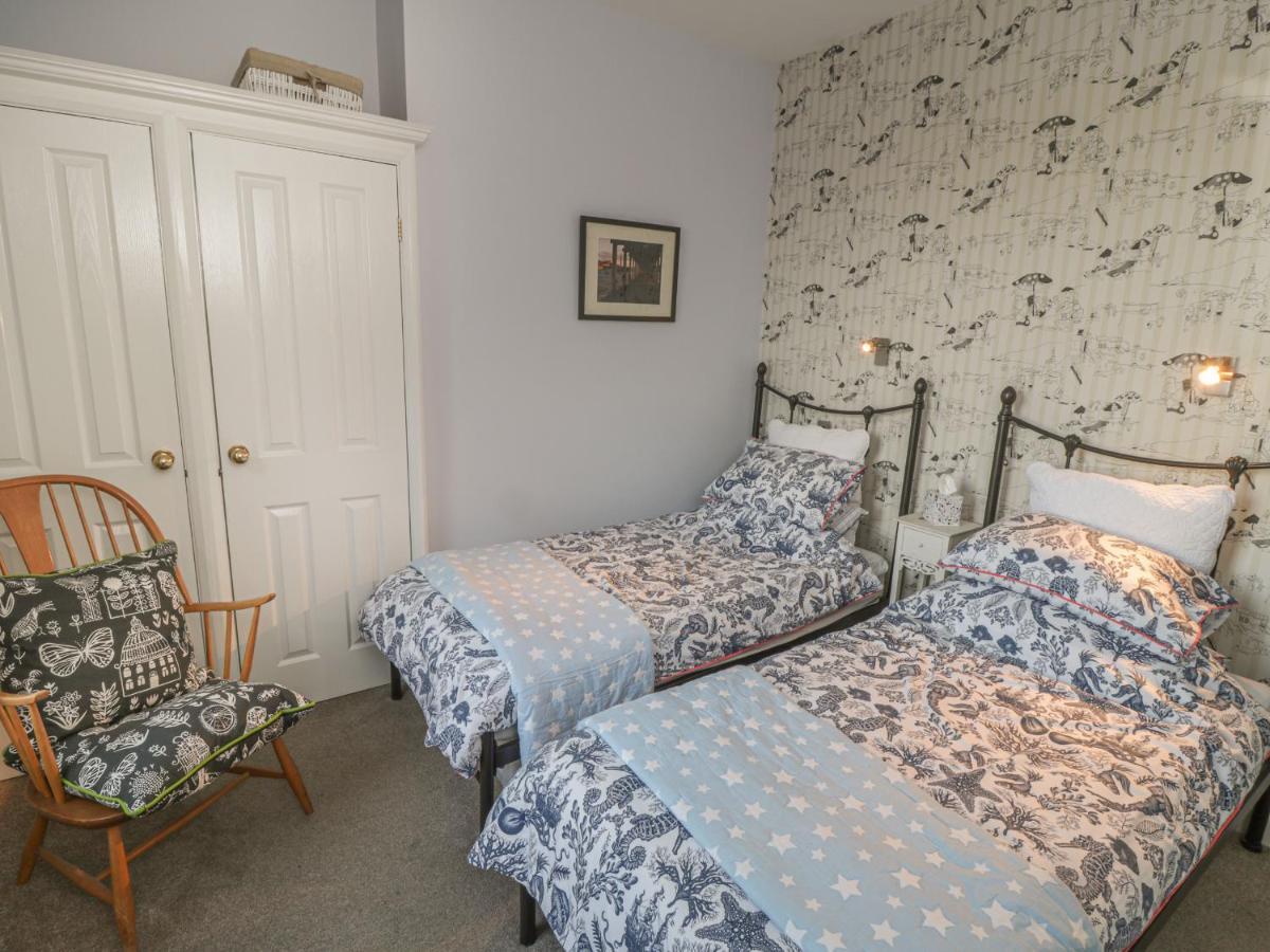 Apartment 4 ويتبي المظهر الخارجي الصورة